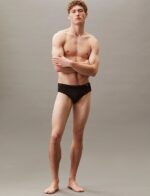 costume-uomo-slip-km01113-calvin-klein-black1